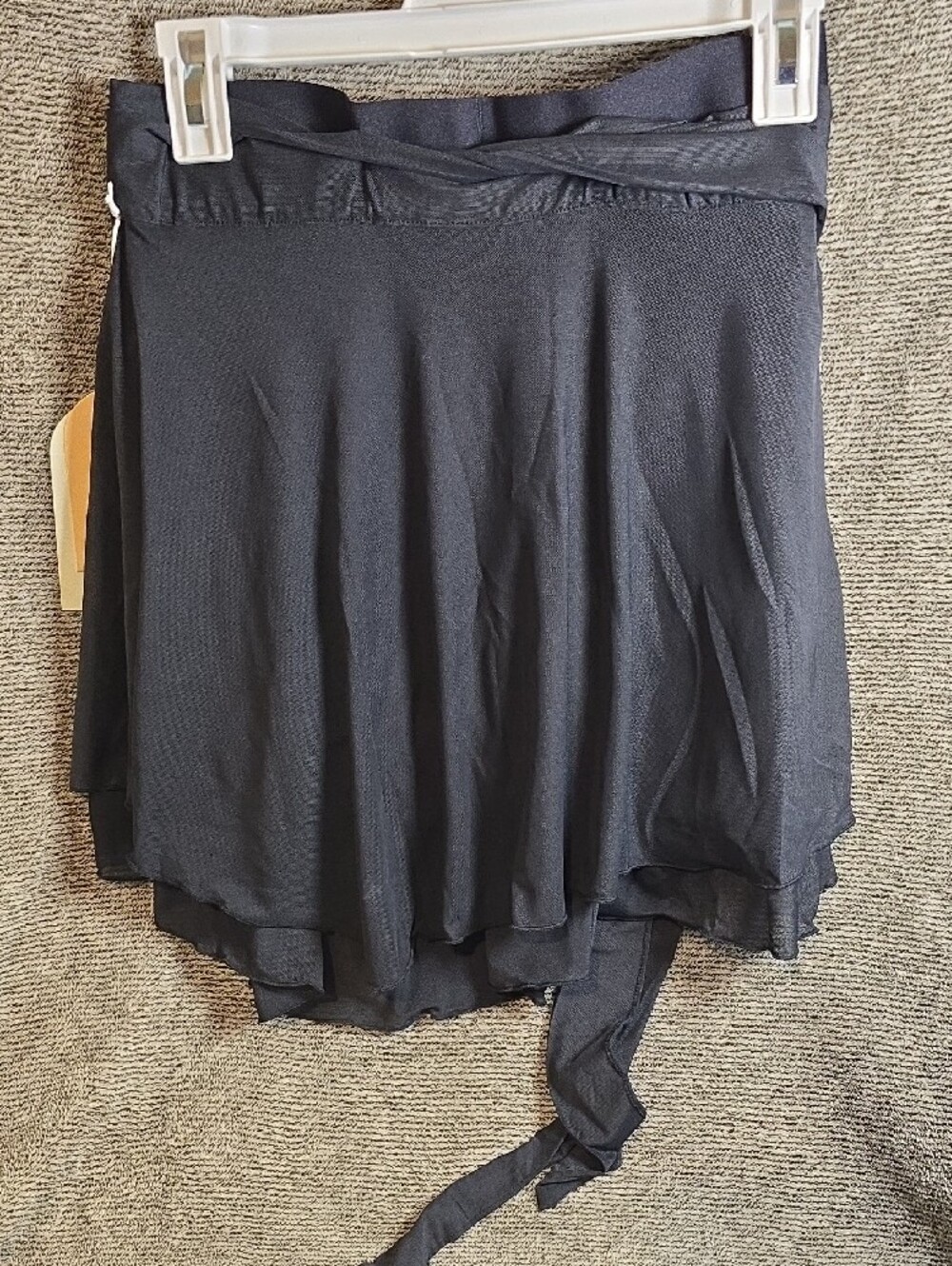 Women's Black Layered Tie-Waist Skater Skirt - Picture 9 of 9